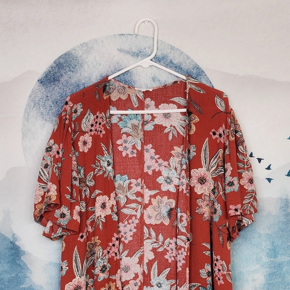 Maurice's Floral Open Front Short Flutter Sleeve Cardigan Women's 1X - Picture 2 of 16